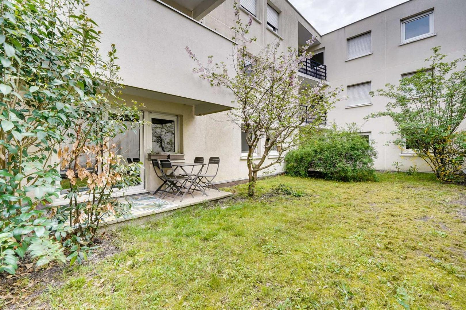 Pleasant Flat In Bordeaux With Terrace And Parking Apartment Exterior foto